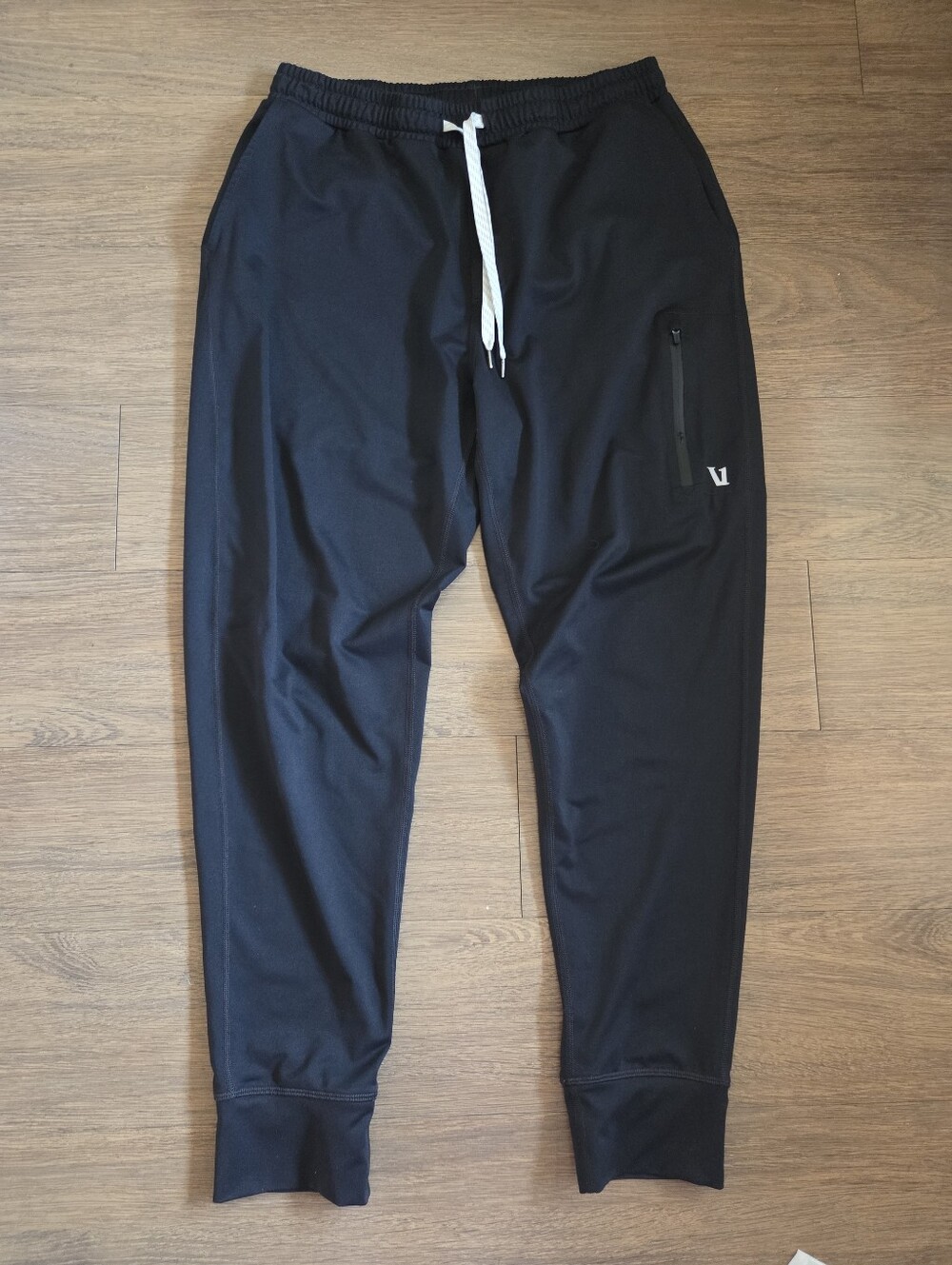 Vuori Sunday Performance Black Men's Athletic Jogger Pants with Zip Pocket - Picture 2 of 7